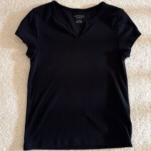 american eagle black baby notch neck tshirt